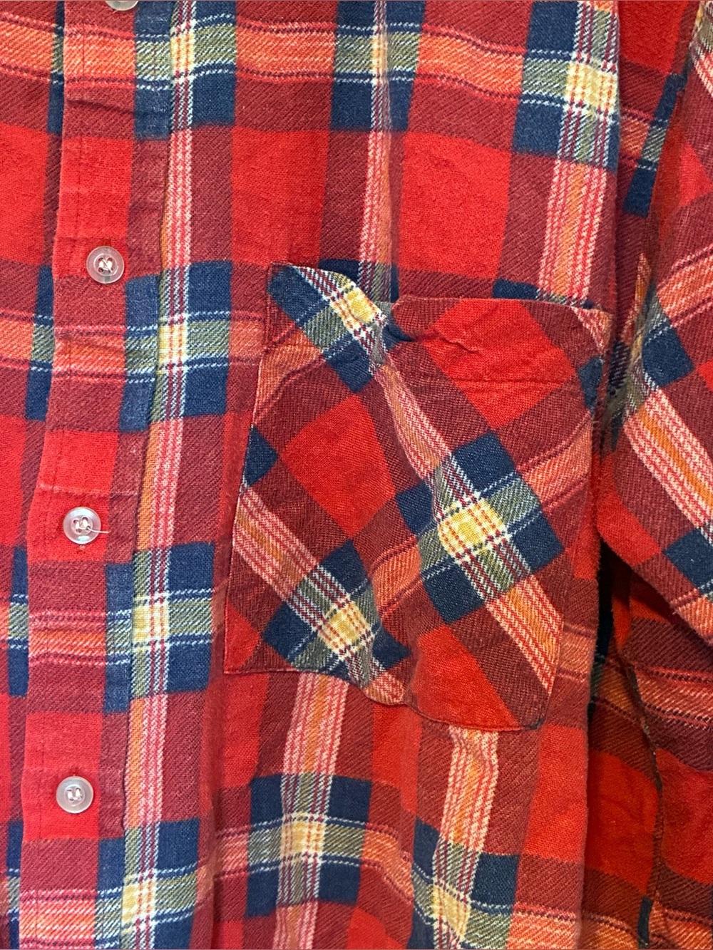 VINTAGE BUTTON UP - Picture 3 of 4
